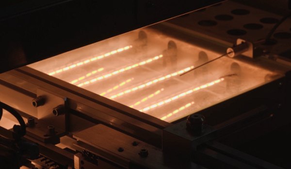 PCBA加工前為什么要預(yù)熱